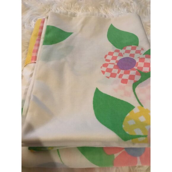 Anita Wagenvoord Burlington House Pillowcase Pair Vintage Gingham Flower | Cotto - Picture 4 of 11